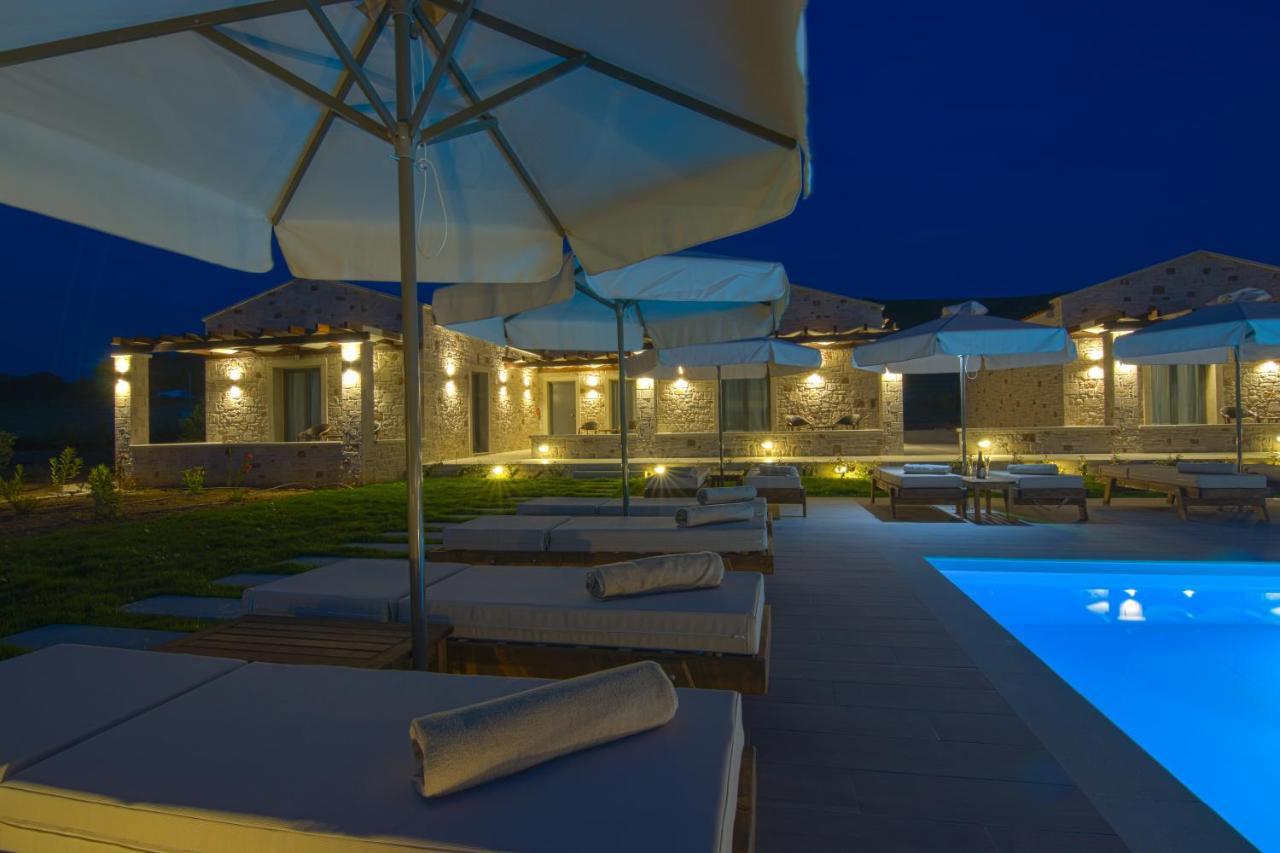 Onar Limnos II Luxury Apartments Moúdhros Exteriör bild